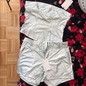Metallic Silver Women’s Shorts - MUY MUY